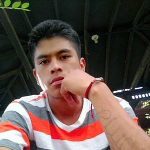 Meet your Posher, Louis